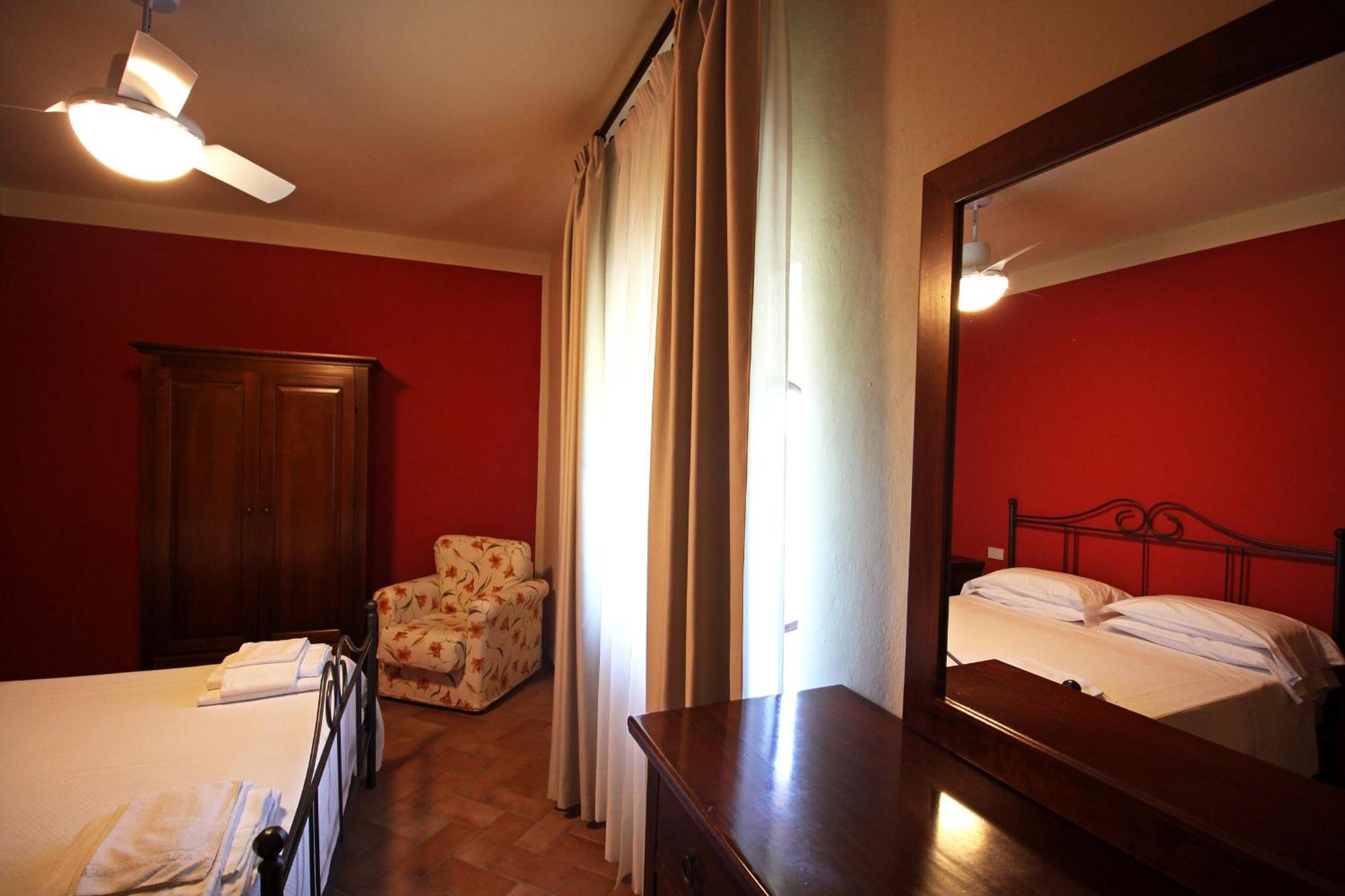 Agriturismo Casale Dello Sparviero كاستيلّينا إنْ كْيانت المظهر الخارجي الصورة