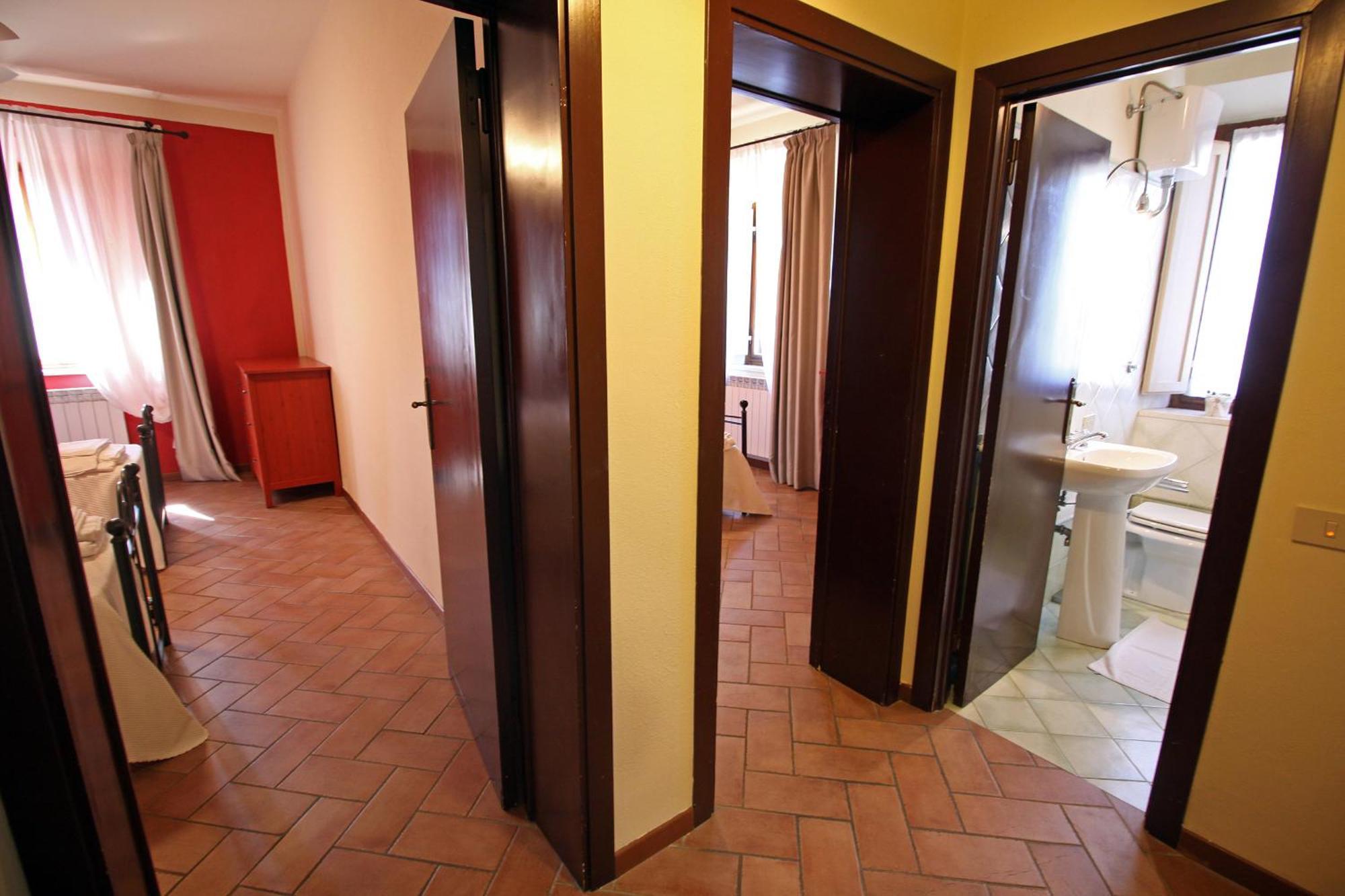 Agriturismo Casale Dello Sparviero كاستيلّينا إنْ كْيانت المظهر الخارجي الصورة