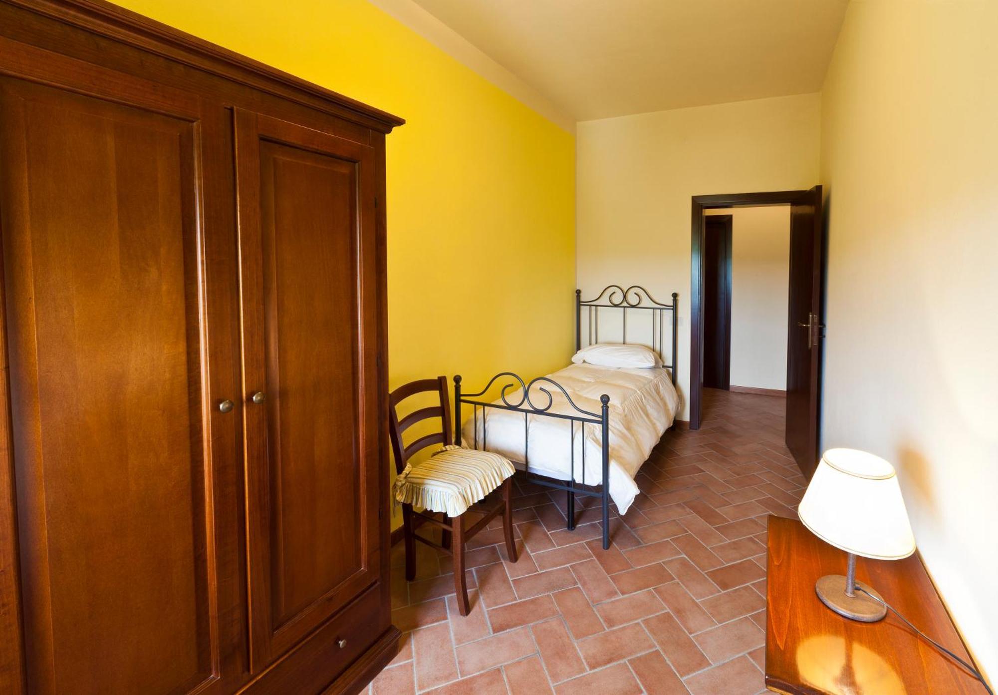 Agriturismo Casale Dello Sparviero كاستيلّينا إنْ كْيانت الغرفة الصورة